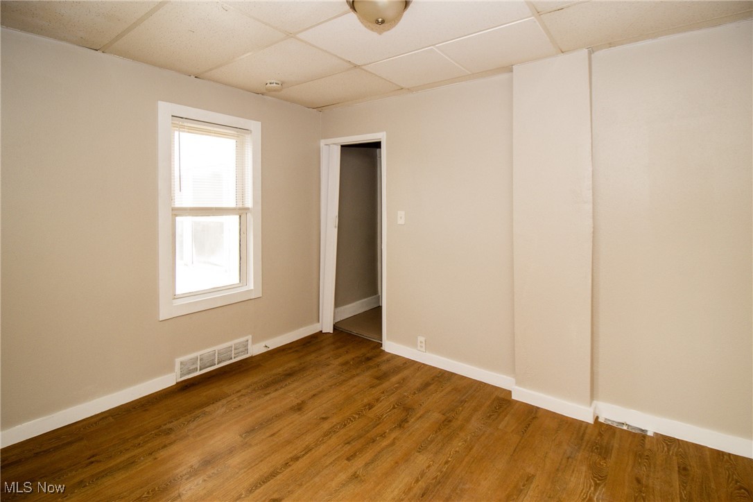 J H Decumbes Kensington Garden S - Residential