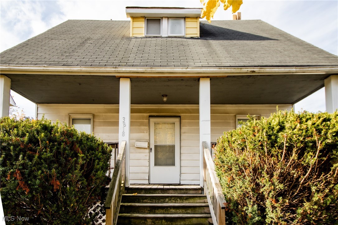 J H Decumbes Kensington Garden S - Residential