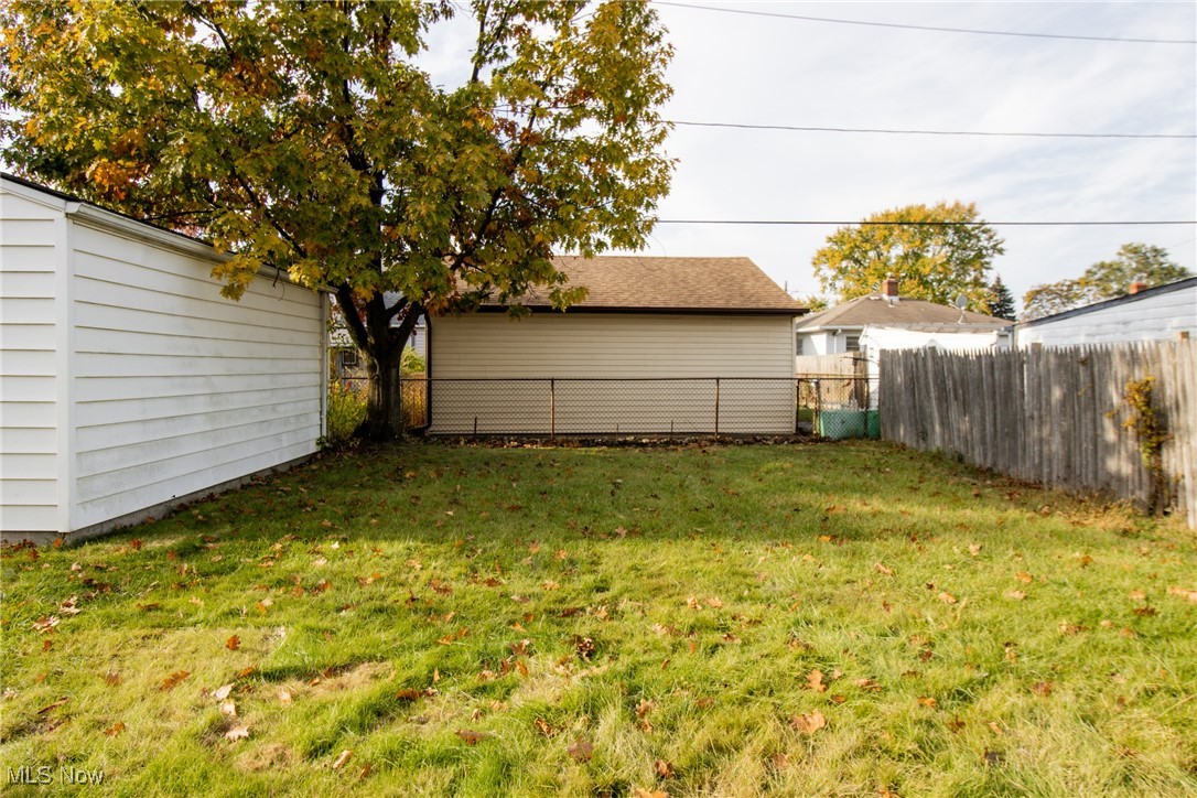 J H Decumbes Kensington Garden S - Residential