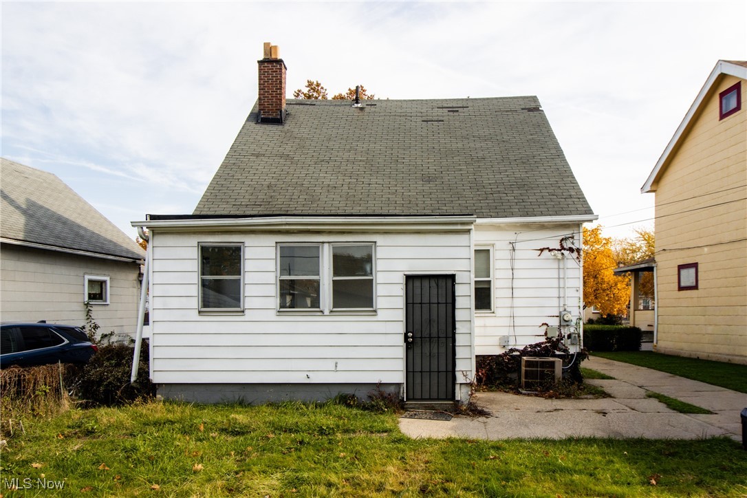 J H Decumbes Kensington Garden S - Residential