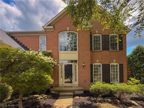 Homes For Sale - 4518 Hearthstone Way<br/> Medina, OH 44256