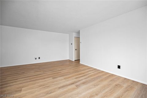 Tiny photo for 24635 Clareshire Drive #203, North Olmsted, OH 44070 (MLS # 5203435)