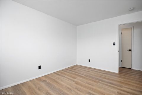 Tiny photo for 24635 Clareshire Drive #203, North Olmsted, OH 44070 (MLS # 5203435)