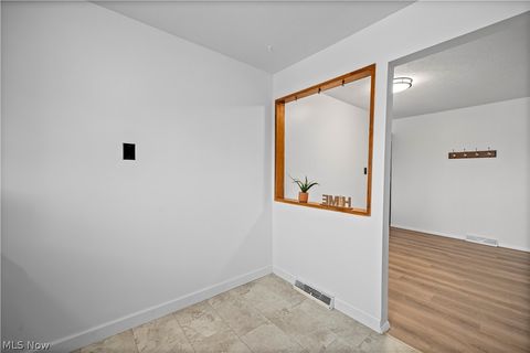 Tiny photo for 24635 Clareshire Drive #203, North Olmsted, OH 44070 (MLS # 5203435)