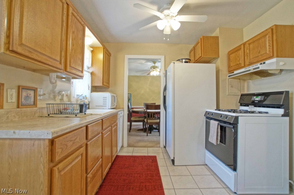 Richmond Manor - Residential