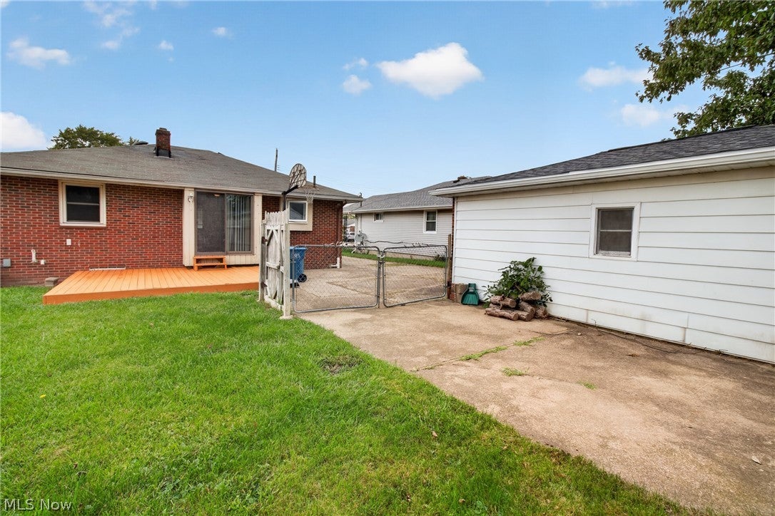 1327 W 26th Street