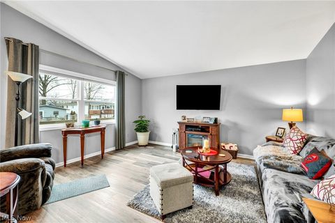 Tiny photo for 545 Fulmer Avenue, Akron, OH 44312 (MLS # 5187388)