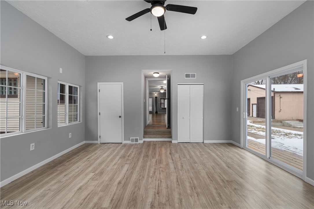 7 Springfield - Residential