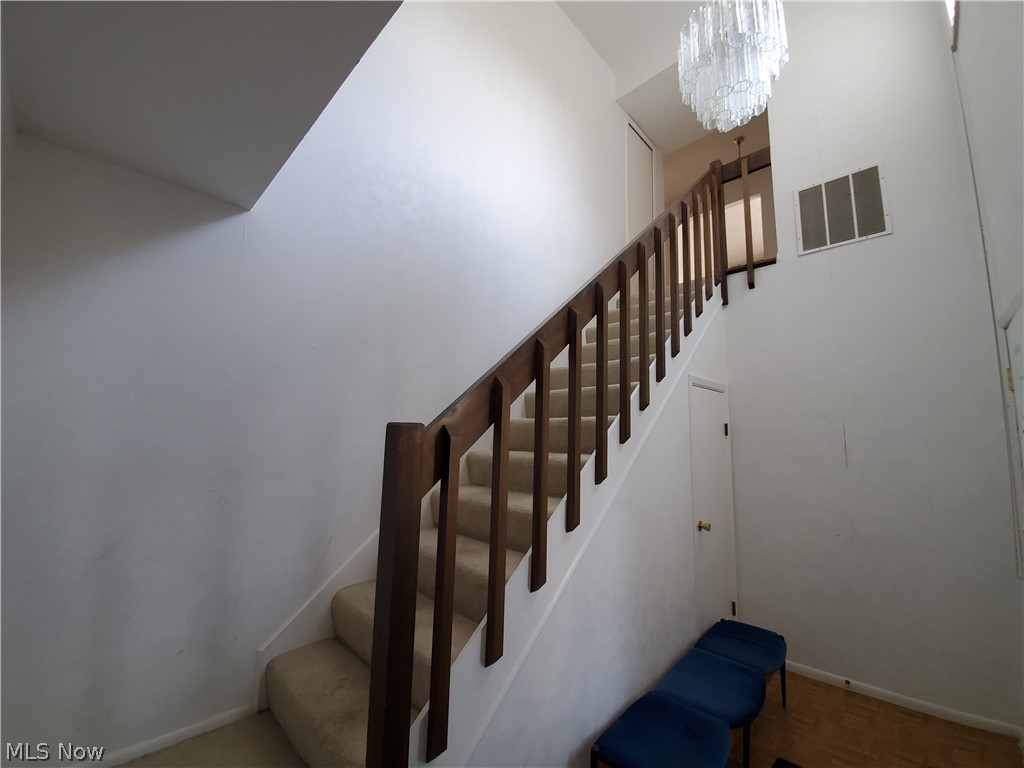 Ramblewood Condo - Residential