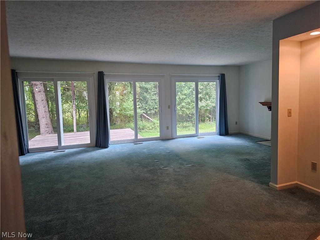 2797 Tinkers Lane