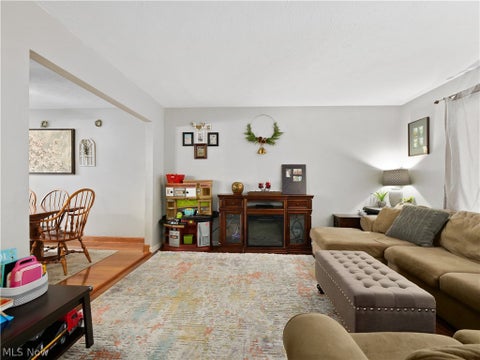 Tiny photo for 30901 North Court, North Olmsted, OH 44070 (MLS # 5257089)