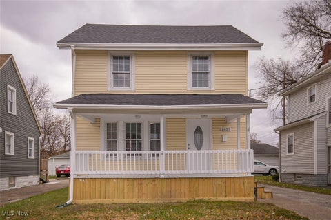 Photo for 1935 Hamilton Avenue