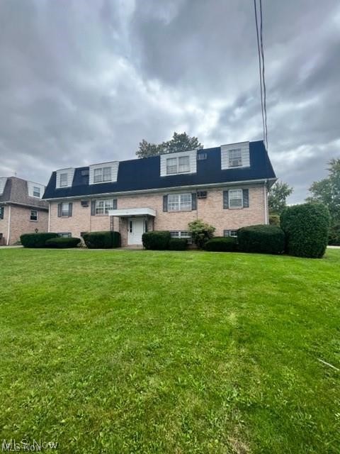 Located in Boardman is this 2 Bedroom/1 Bath Upper floor apartment. The kitchen is provided with a stove, refrigerator and dishwasher that the tenant is to maintain. There is a wall A/C Unit, coin laundry in the building and the tenant has a parking spot in the carport. Monthly rent is $850.00 plus the tenant pays the electric. Water/sewer services, gas, landscaping and snow removal are all included with the monthly rent. Full security deposit of $850.00 and first month rent is due before an approved tenant can move in. No smoking, no pets and no Section 8.