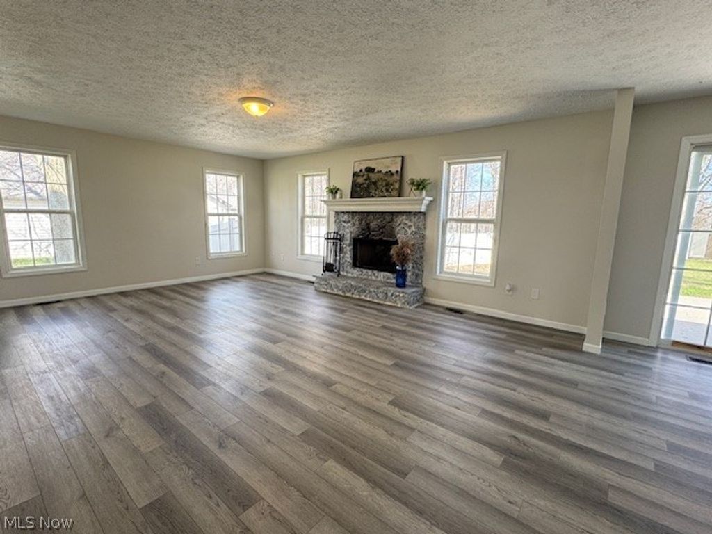 Photo of 3805 Mount Vernon Boulevard, Norton, OH 44203 (MLS # 5192480)