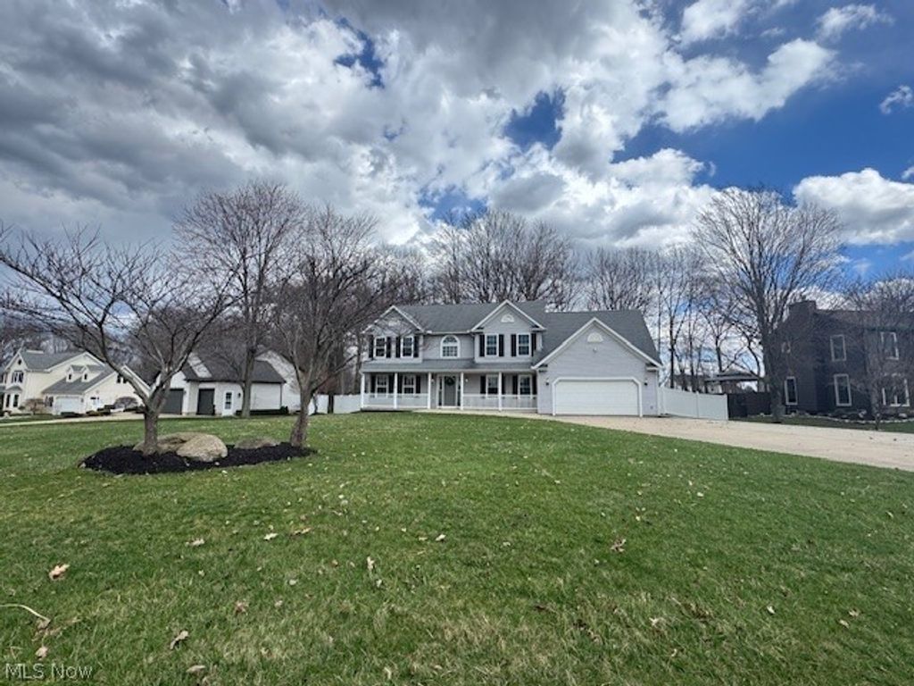 Photo of 3805 Mount Vernon Boulevard, Norton, OH 44203 (MLS # 5192480)