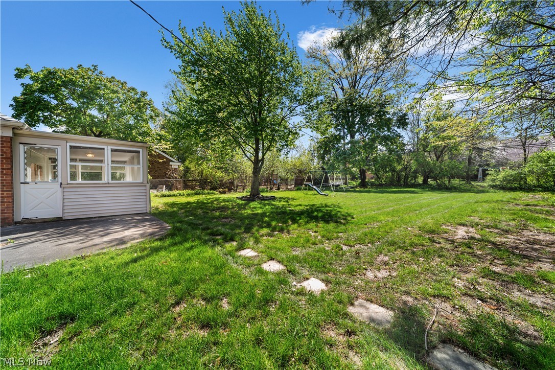 University Pkwy - Residential