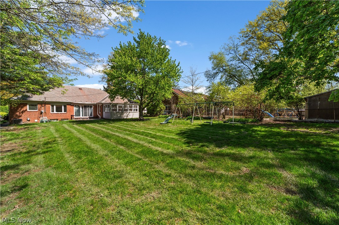 University Pkwy - Residential