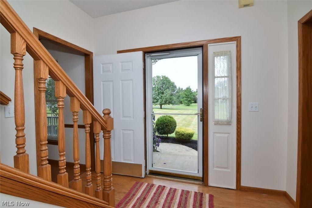 Photo of 6967 Auburn Ridge Drive, Concord Township, OH 44077 (MLS # 5222749)