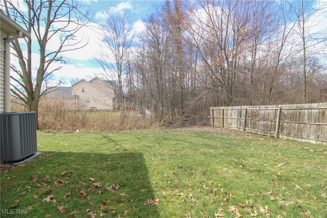 4950 Signature Circle, Austintown, Ohio image 9