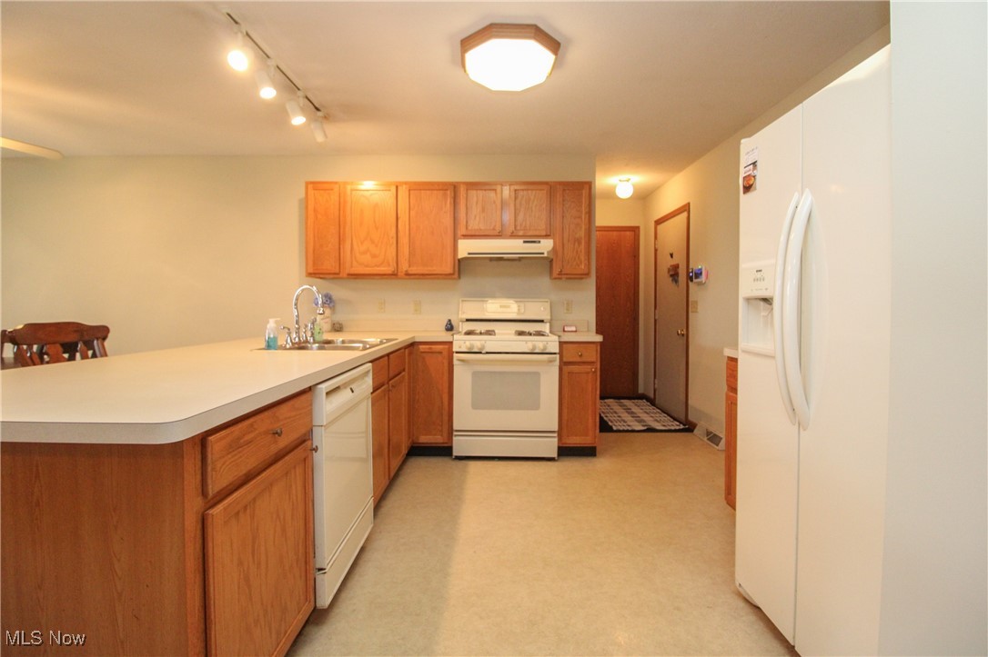 4950 Signature Circle, Austintown, Ohio image 13