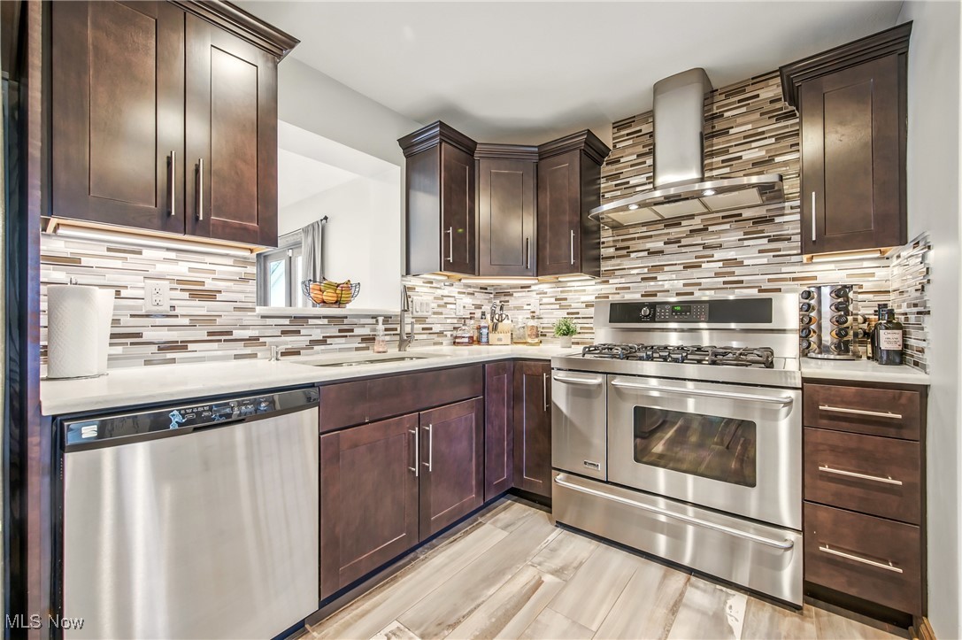 3340 Myrwood Lane, Youngstown, Ohio image 13