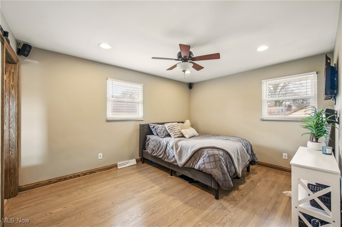 3340 Myrwood Lane, Youngstown, Ohio image 24