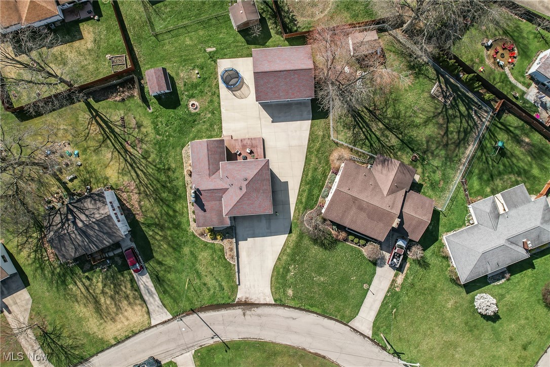 3340 Myrwood Lane, Youngstown, Ohio image 43
