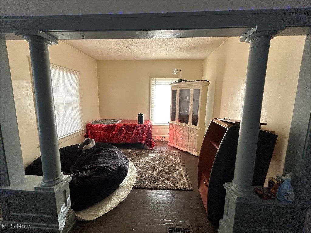 Photo of 3826 E 78th Street, Cleveland, OH 44105 (MLS # 5183484)