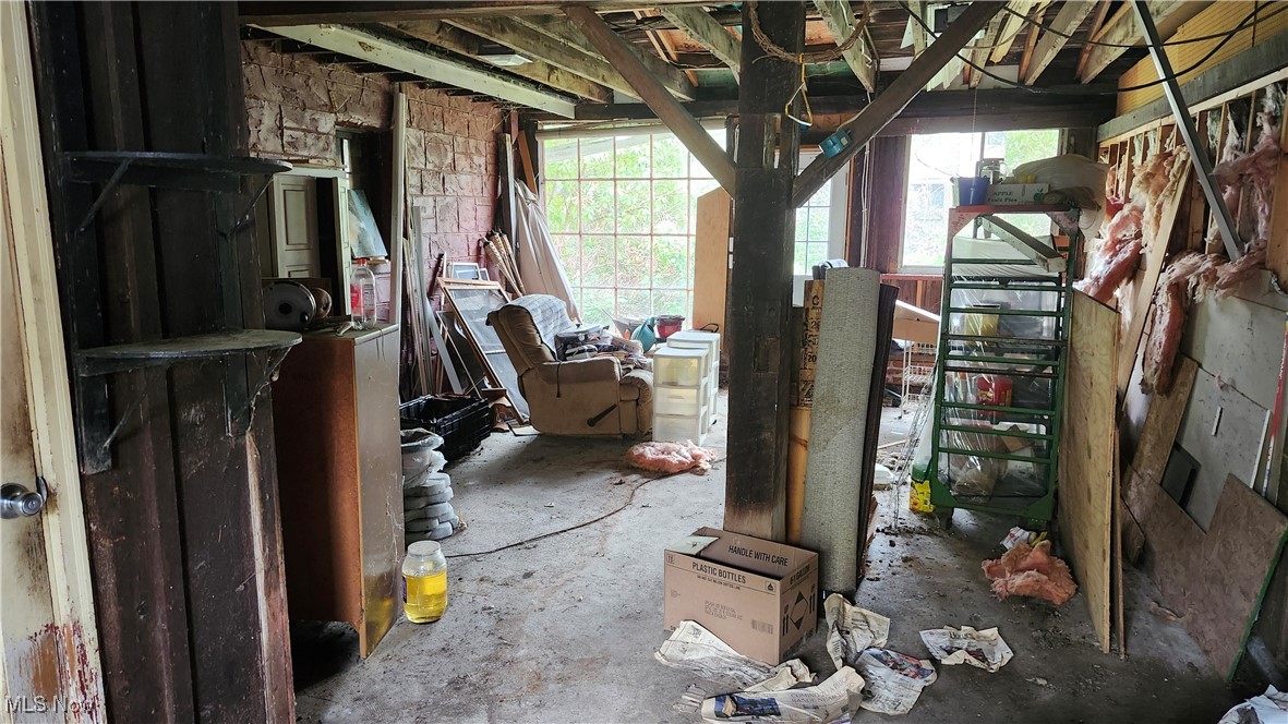 3970 Parklane Drive, Conneaut, Ohio image 4