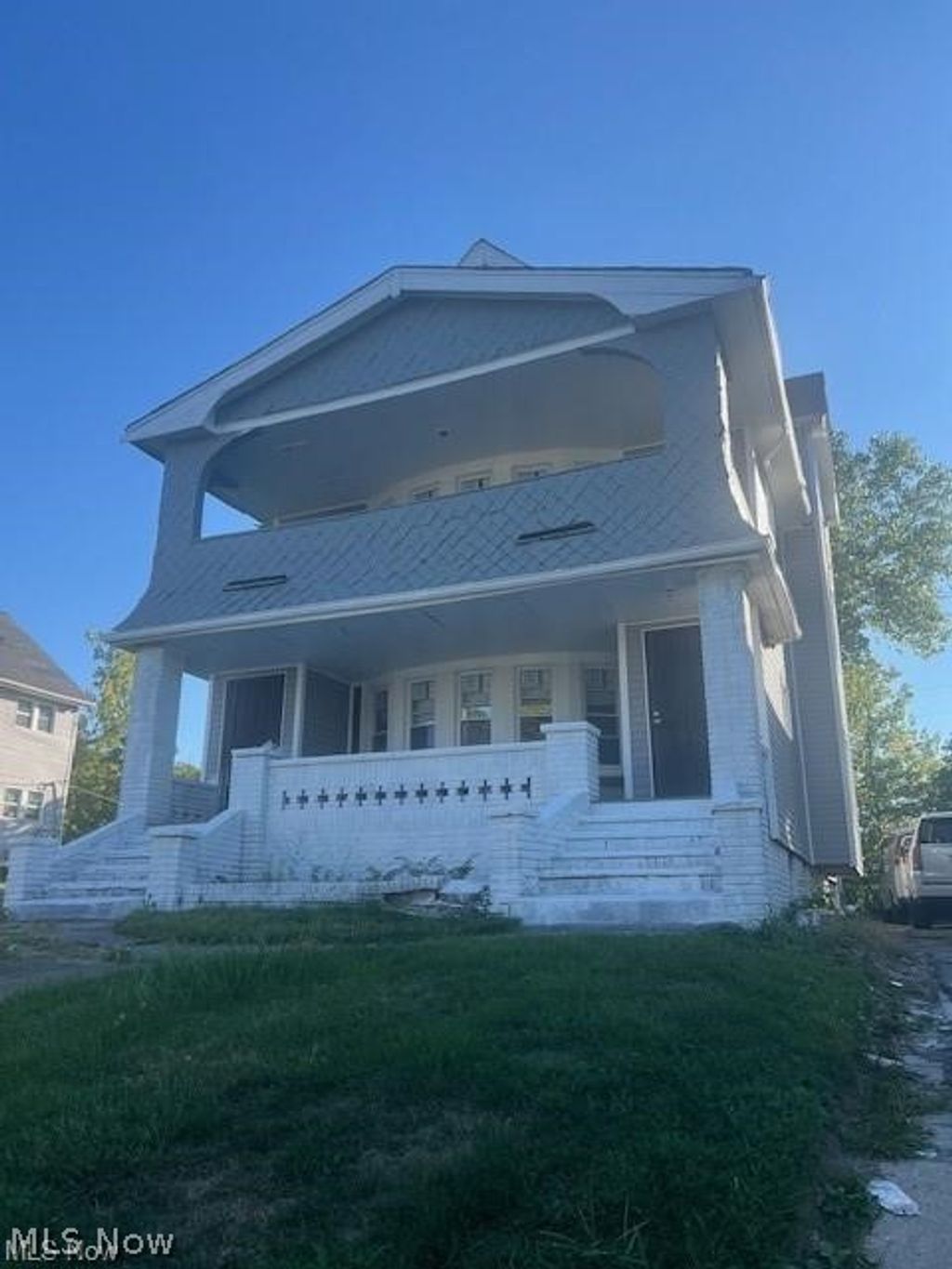 Photo of 1842 Colonnade Road, Cleveland, OH 44112 (MLS # 5198768)