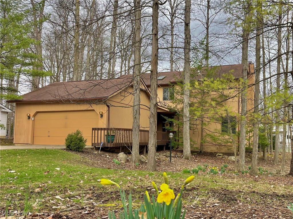 847 Wildwood Court, Medina, Ohio image 1
