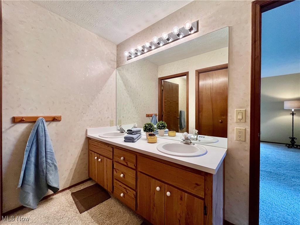 847 Wildwood Court, Medina, Ohio image 35