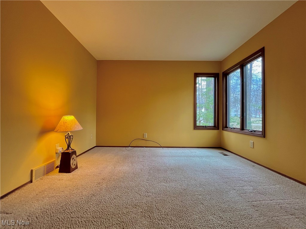 847 Wildwood Court, Medina, Ohio image 10
