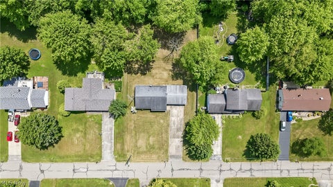 Tiny photo for 1280 Sterling Drive, Cortland, OH 44410 (MLS # 5216972)