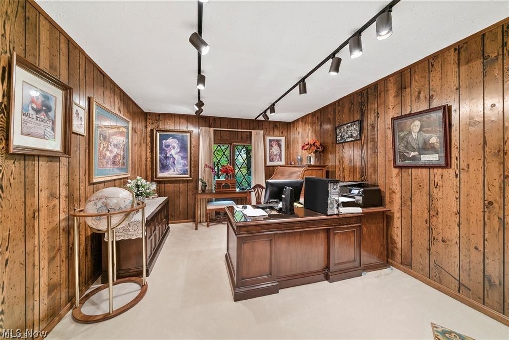 Nineteenth Green Allotment - Residential