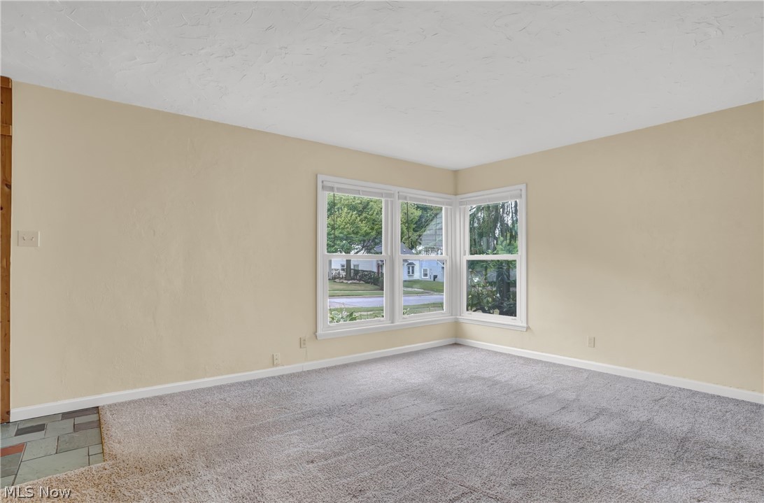 Heslop Morning View 02 - Residential