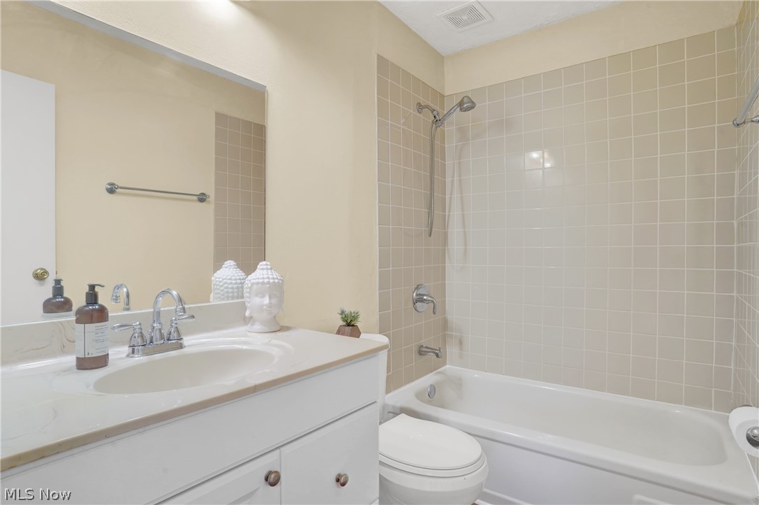 Heslop Morning View 02 - Residential