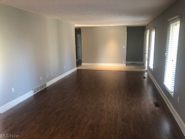 Boston Knolls - Residential Lease