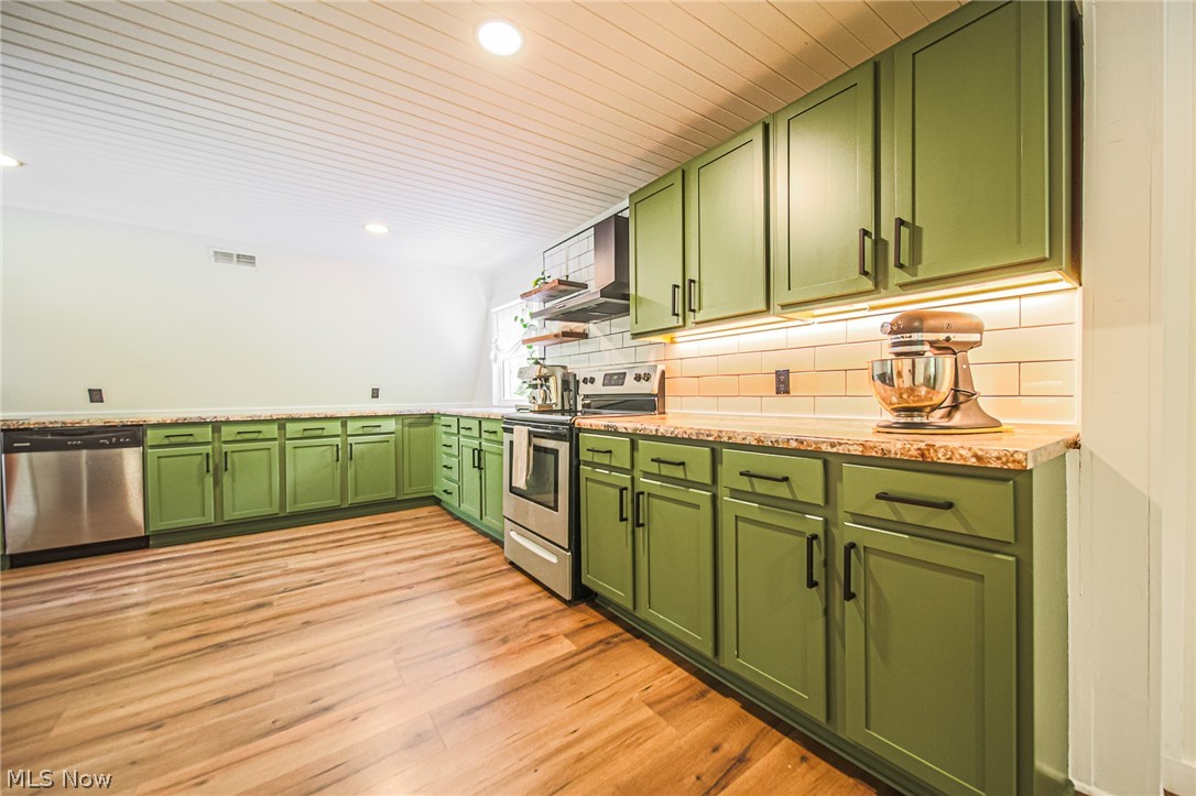 Schoenbrunn - Residential