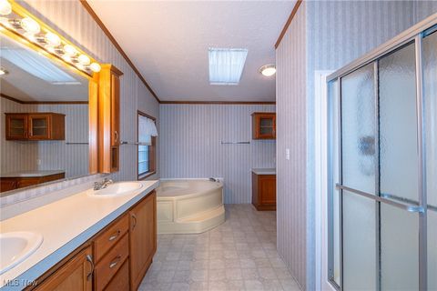 Tiny photo for 1 Tympani Trail, Olmsted Township, OH 44138 (MLS # 5179527)