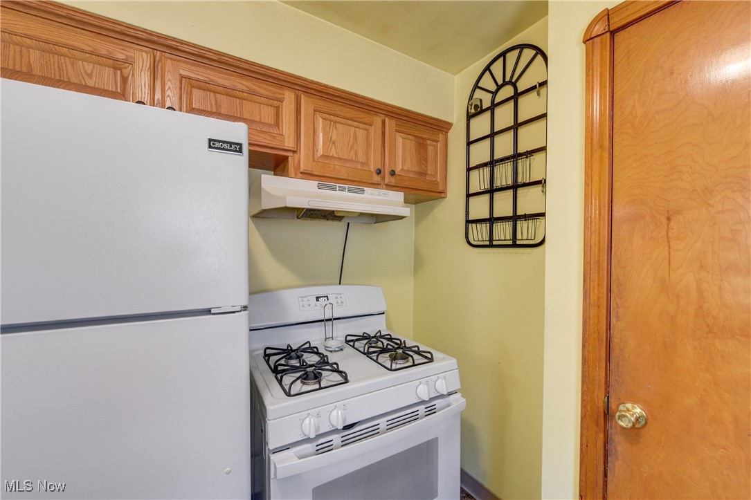 3815 W 135th Street, Cleveland, Ohio image 6