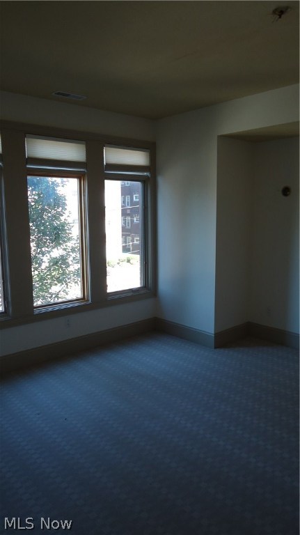 Cedarmount Condo Ph 03 - Residential