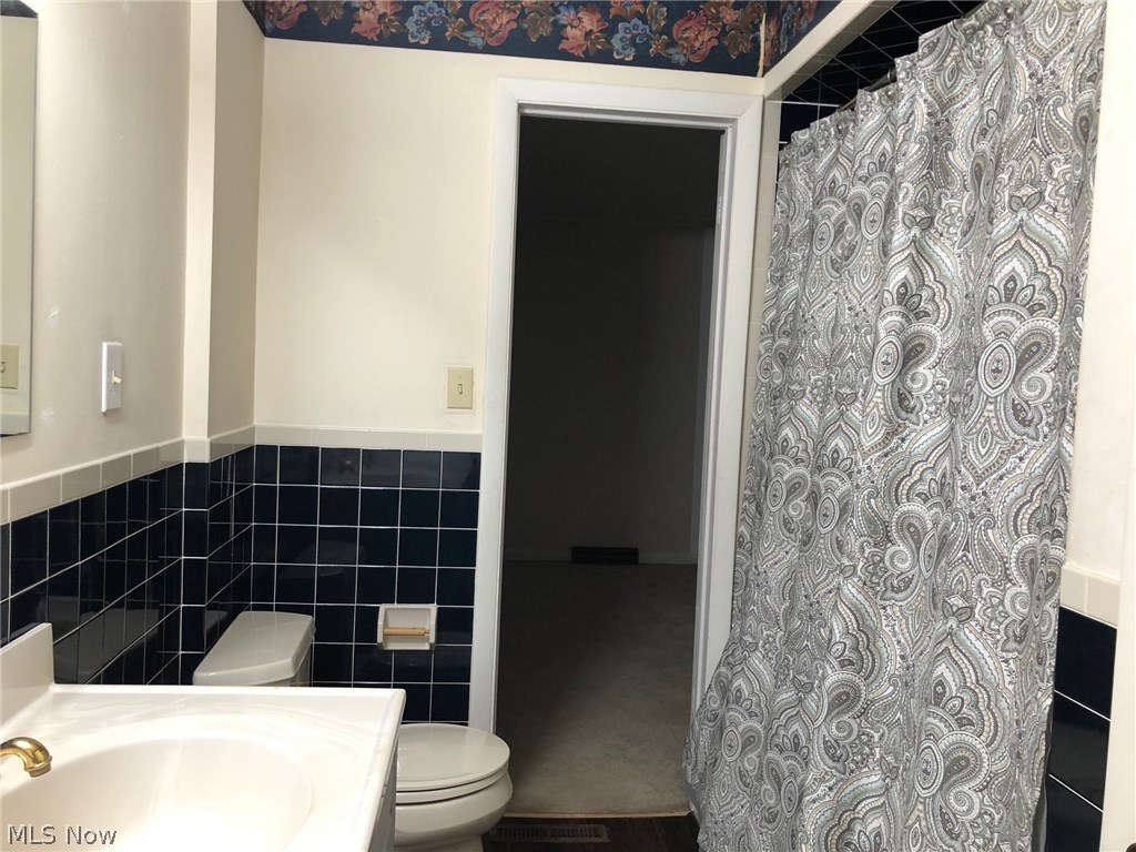 Beck Fairlawn - Residential Lease