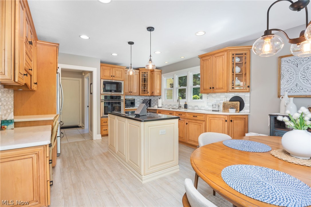 614 Red Rock Drive