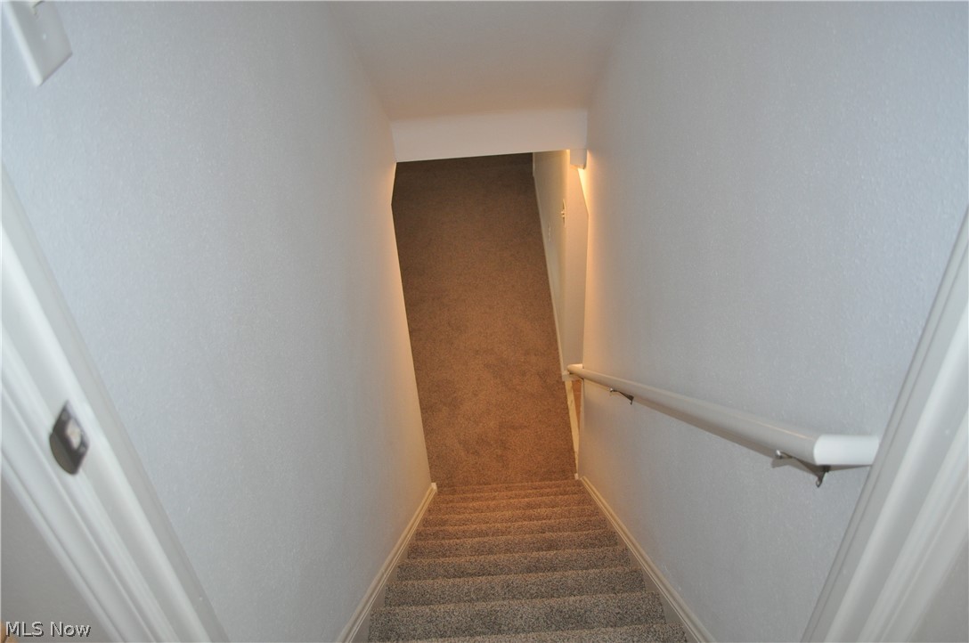 J W Maxwells Hlnd 03 - Residential