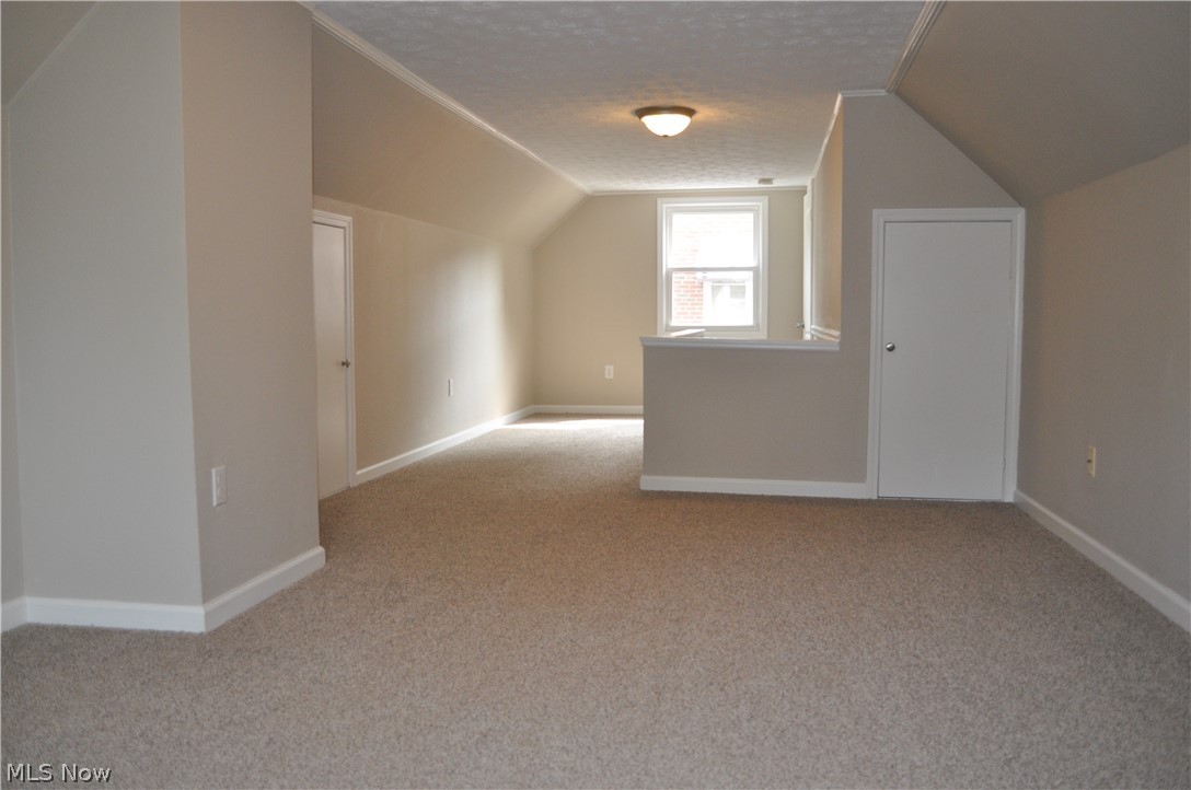 J W Maxwells Hlnd 03 - Residential