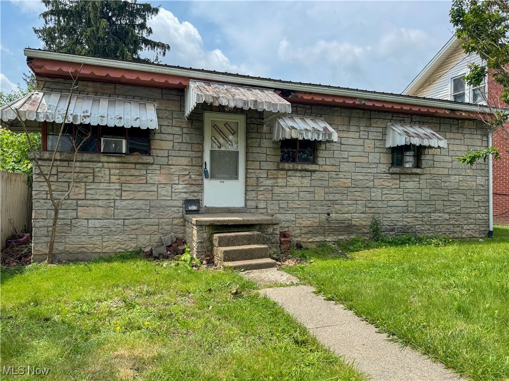 1018 E. 12th Street, Parkersburg, West Virginia image 1