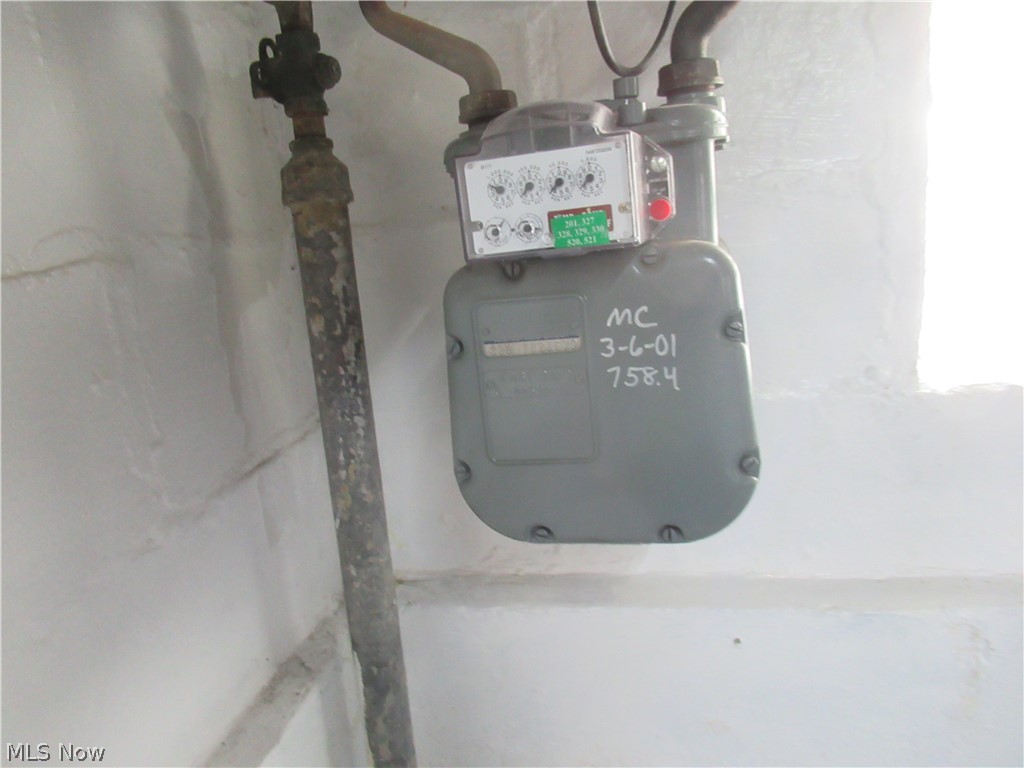 Liberty Heights 01 - Residential Lease