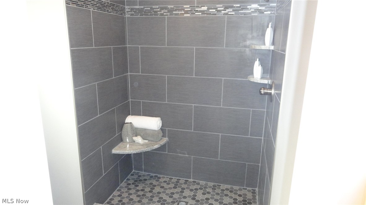 Bend View Gates - Residential