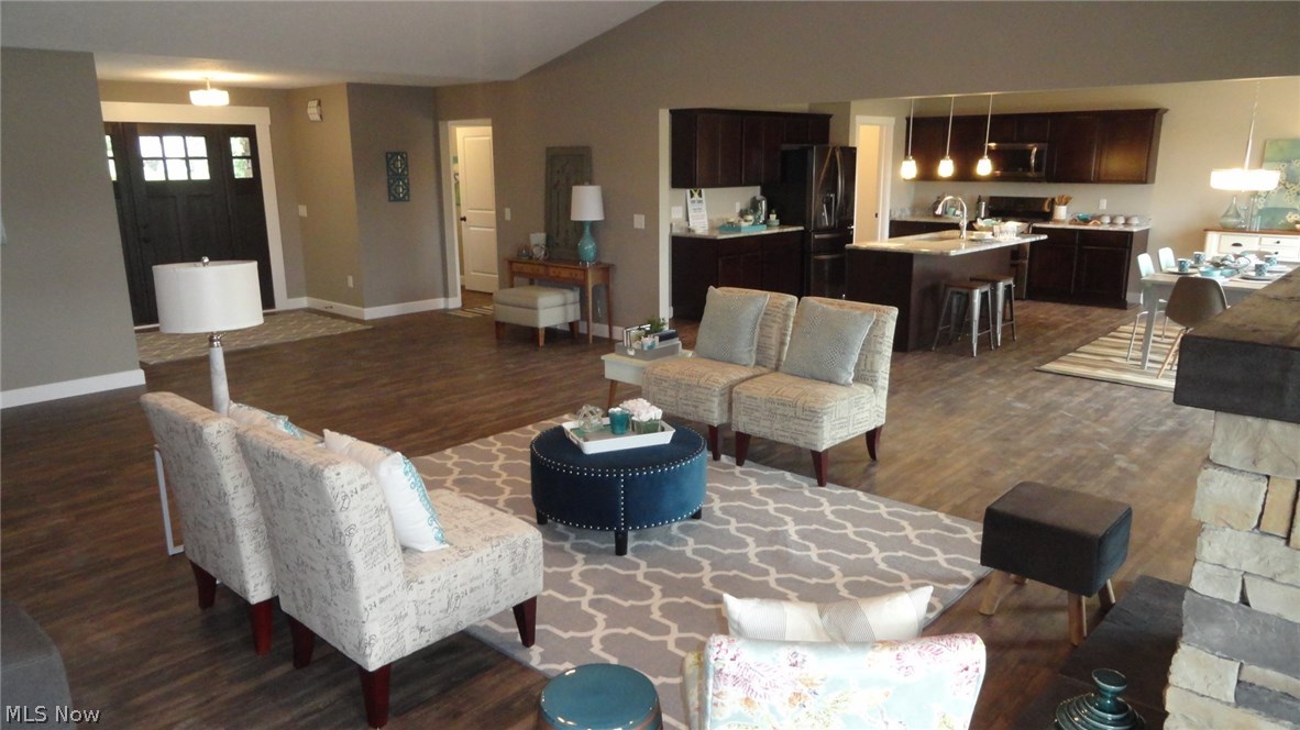 Bend View Gates - Residential